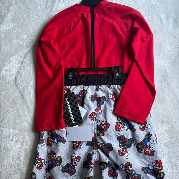 COPY - Super Mario Bros - Picture 3 of 3